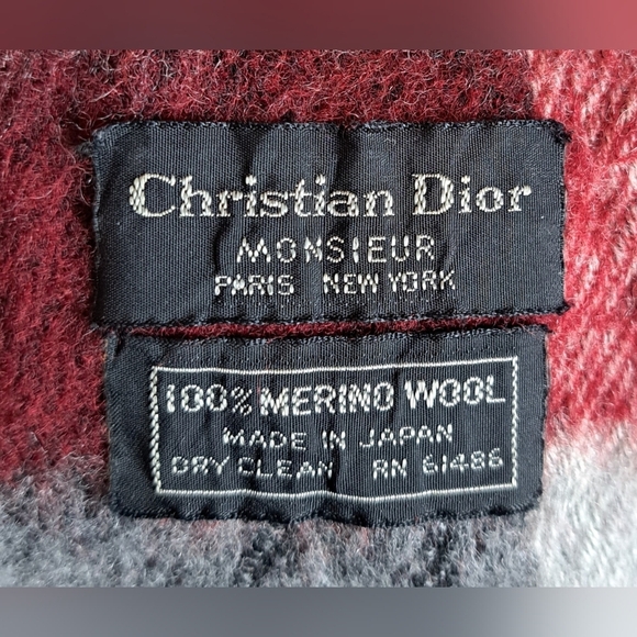 Vintage Christian Dior Red & Grey Plaid Merino Wool Reversible Casual Scarf Wrap - Picture 8 of 8